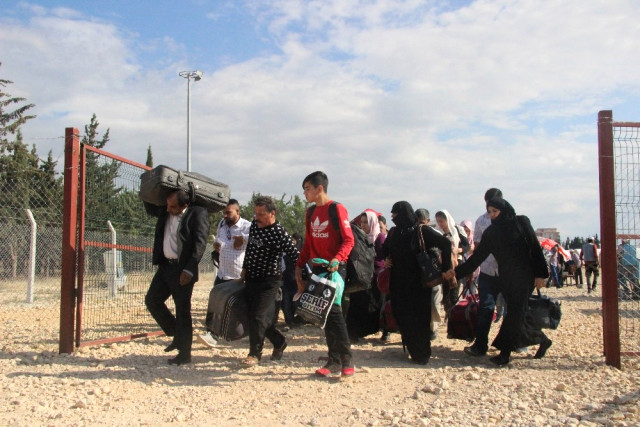 Suriyelilerin Bayram İçin Ülkelerine Dönüşleri Sürüyor
