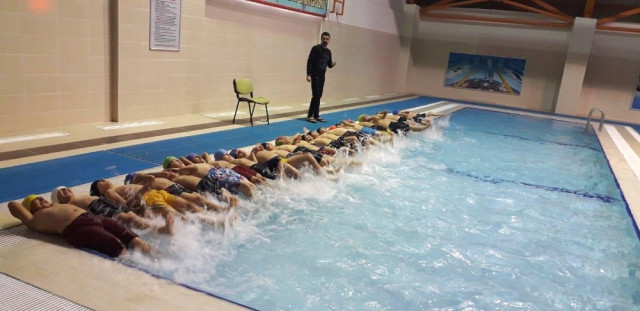 Kilis’te ‘Yüzme Bilmeyen Kalmasın’ Projesi