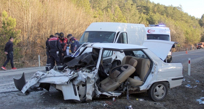 Kastamonu’da feci kaza: 1 ölü, 6 yaralı