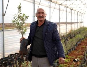 Emekli İmam Kilis’te Kendi Sera İşini Kurdu