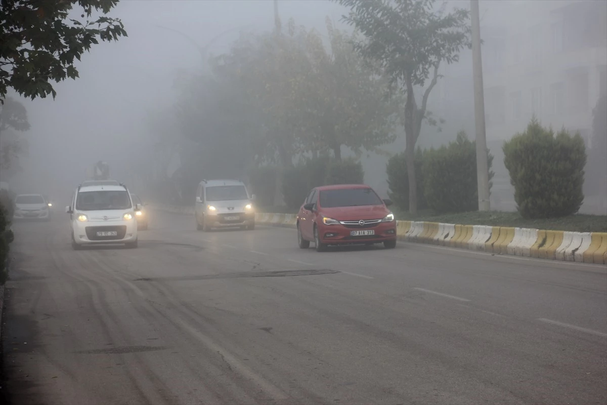 Kilis’te Ağır Sis Trafiği Olumsuz Etkiledi