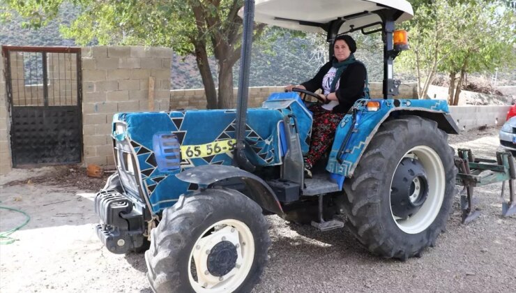 Kilis’in Tek Bayan Köy Muhtarı Elif Demir Başarılarıyla Takdir Topluyor