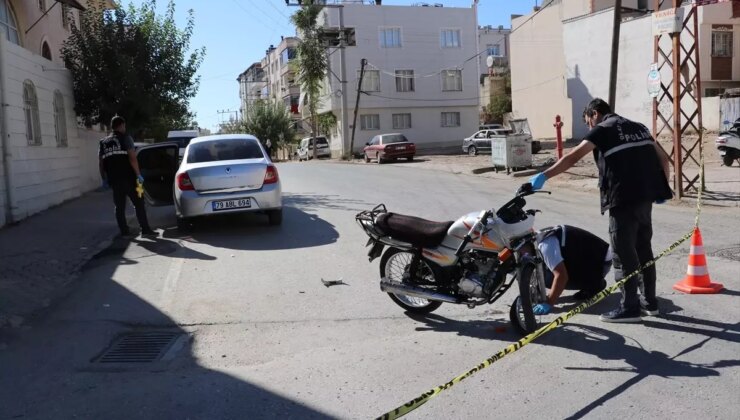 Kilis’te Motosiklet ve Araba Çarpıştı: Bir Kişi Ağır Yaralı