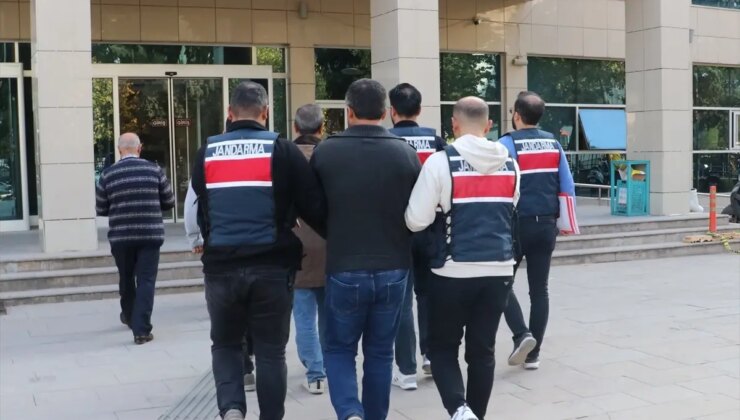 Kilis’te PKK/YPG Üyesi İki Kuşkulu Tutuklandı