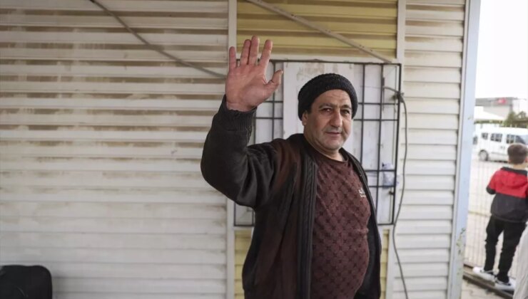 Suriyeli Mustafa Mohammed, 8 Yıl Sonra Memleketine Döndü