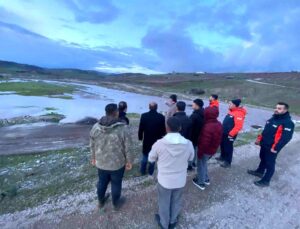 Afrin Çayı’nda mahsur kalan kişi kurtarıldı