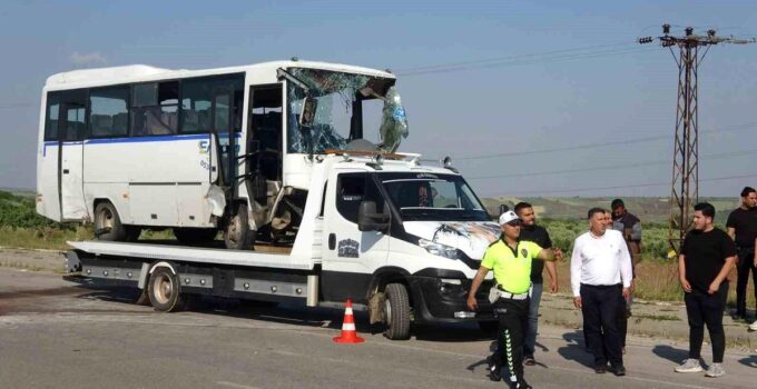 Kilis’te 3 araçlı zincirleme kaza: 8 yaralı
