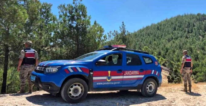 Kilis’te orman yangınlarına karşı jandarmadan kontrol